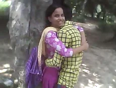 Vintage lovers indulge in wild sex in the jungle | <group_list num=1-5 separator=\